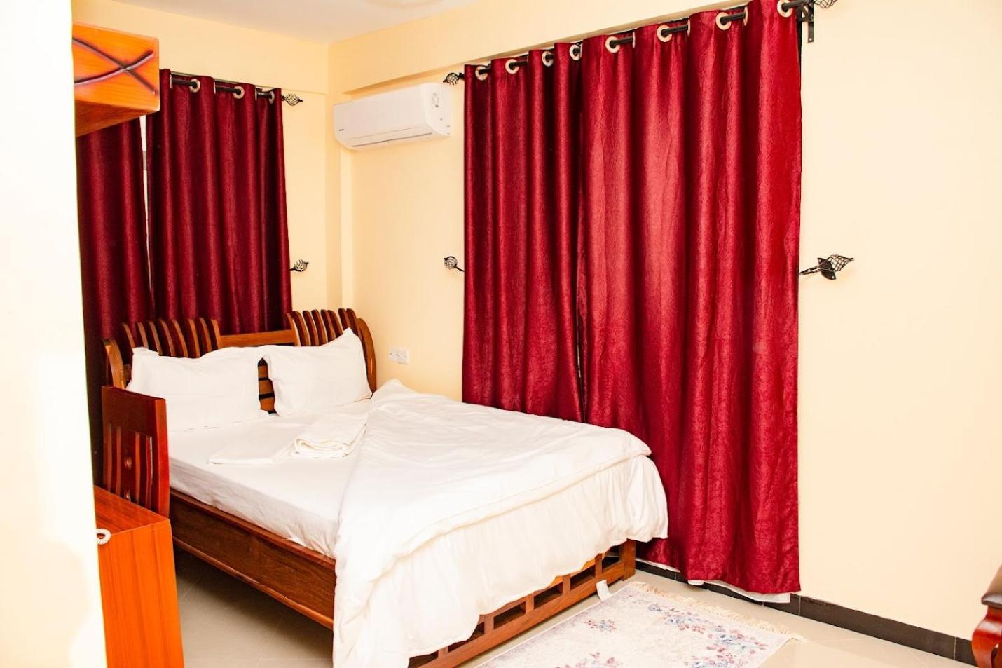 Vose Hotel & Spa Dar-es-Salaam Eksteriør bilde
